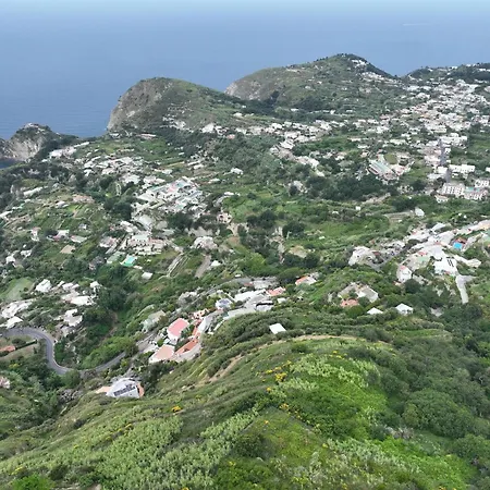 Gesualda Villa Serrara Fontana