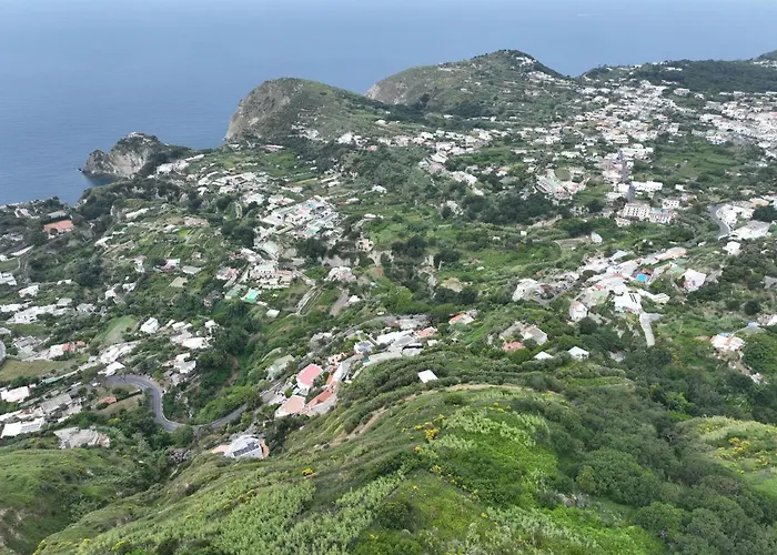 Gesualda Villa Serrara Fontana
